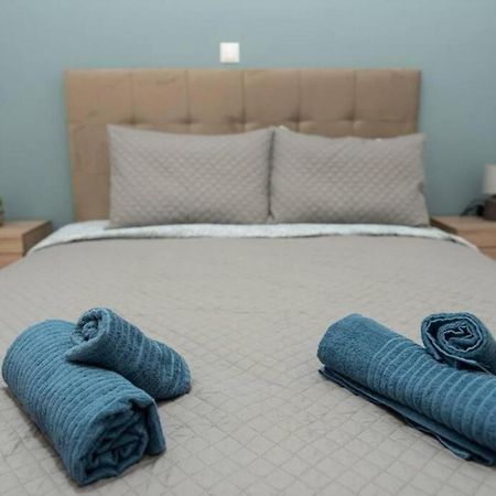 Renovated Spacious Flat 7Min To Subway Station- Atenas Exterior foto