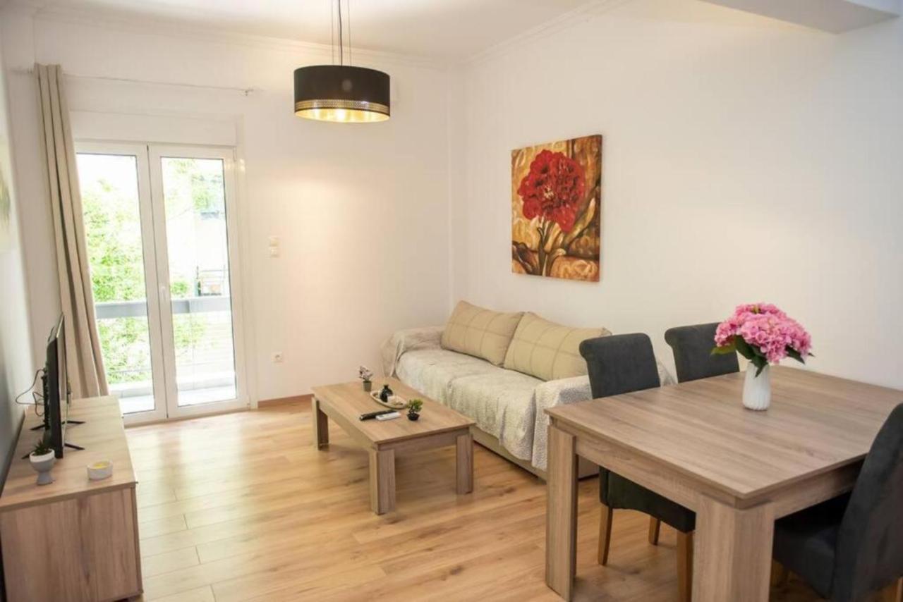 Renovated Spacious Flat 7Min To Subway Station- Atenas Exterior foto